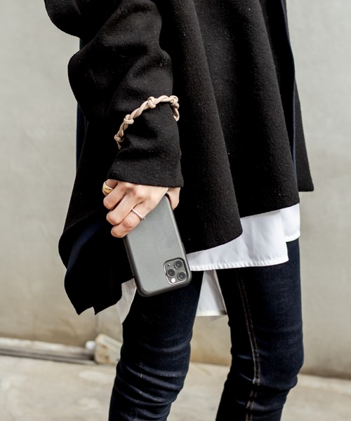Beau're（ヴュレ）の「【全機種対応】牛革 2way スマホストラップ 2本組（スマホグッズ・レディース・ブラック/ベージュ/ホワイト/グレー/シルバー・フリー）」の21枚目の写真
