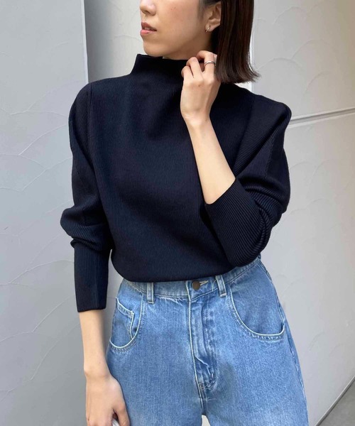 CAPRICIEUX LE'MAGE（カプリシューレマージュ）の「バナナ2重織プルオーバー（ニット/セーター・レディース・ブラック/グレー/オフホワイト・FREE）」の13枚目の写真