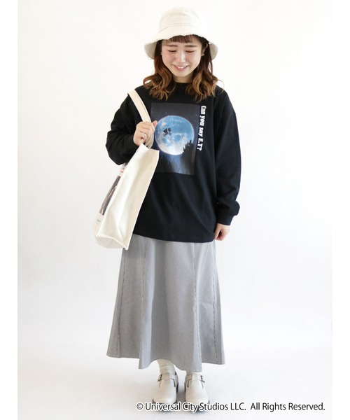 ehka sopo（エヘカソポ）の「『E.T.』ポスターアートトートバッグ（トートバッグ・レディース・レッド/オフホワイト・ﾌﾘ-）」の7枚目の写真