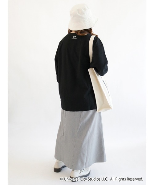 ehka sopo（エヘカソポ）の「『E.T.』ポスターアートトートバッグ（トートバッグ・レディース・レッド/オフホワイト・ﾌﾘ-）」の8枚目の写真