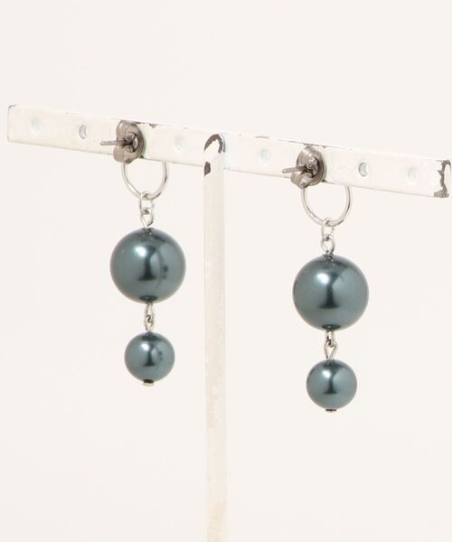 tone（トーン）の「【Le soleil】気品漂う　フープピアス(MA)（ピアス（両耳用）・レディース・グリーン系その他・FREE）」の4枚目の写真