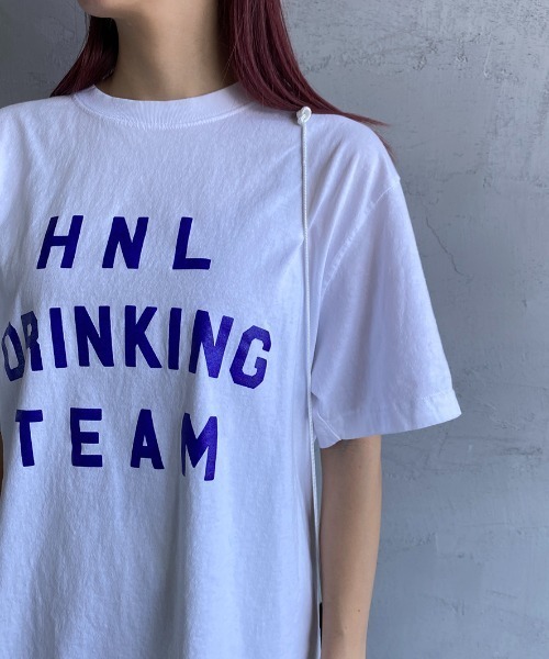 FUNG（ファング）の「[FUNG/ファング] DRINKING カットオフプリントTシャツ（Tシャツ/カットソー・レディース・ホワイト/ブラック・L）」の15枚目の写真