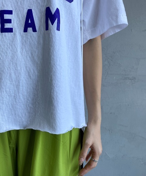 FUNG（ファング）の「[FUNG/ファング] DRINKING カットオフプリントTシャツ（Tシャツ/カットソー・レディース・ホワイト/ブラック・L）」の16枚目の写真