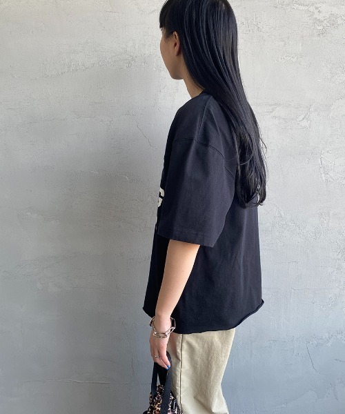 FUNG（ファング）の「[FUNG/ファング] DRINKING カットオフプリントTシャツ（Tシャツ/カットソー・レディース・ホワイト/ブラック・L）」の19枚目の写真