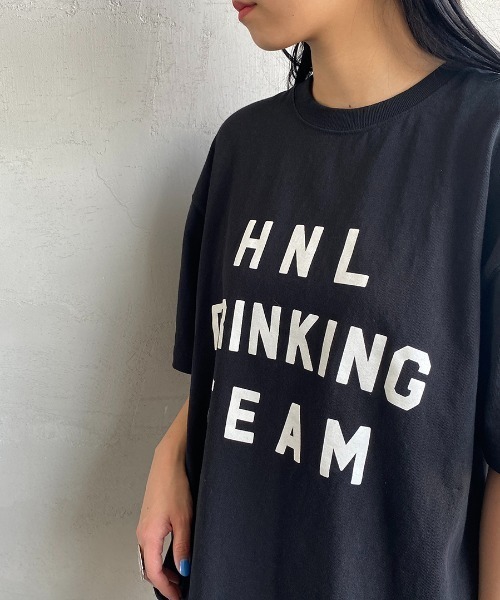 FUNG（ファング）の「[FUNG/ファング] DRINKING カットオフプリントTシャツ（Tシャツ/カットソー・レディース・ホワイト/ブラック・L）」の22枚目の写真