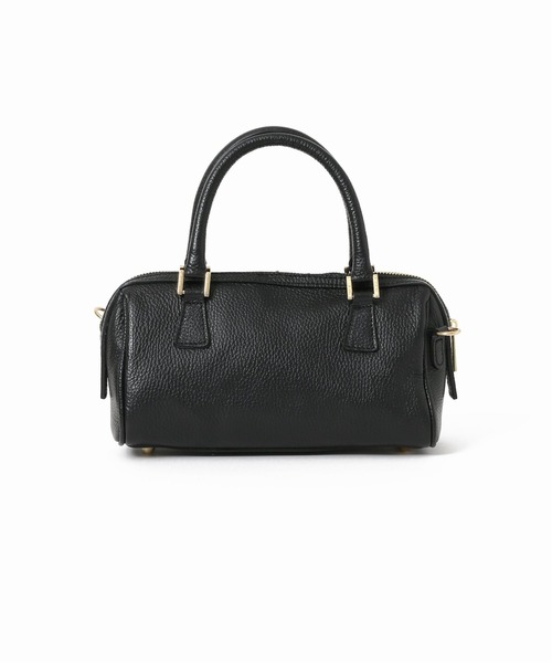 AULENTTI（オウレンティ）の「《WEB限定追加2》【AULENTTI/オウレンティ】レザーショルダーバッグ（ショルダーバッグ・レディース・ブラック・FREE）」の4枚目の写真