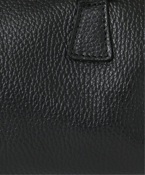 AULENTTI（オウレンティ）の「《WEB限定追加2》【AULENTTI/オウレンティ】レザーショルダーバッグ（ショルダーバッグ・レディース・ブラック・FREE）」の7枚目の写真