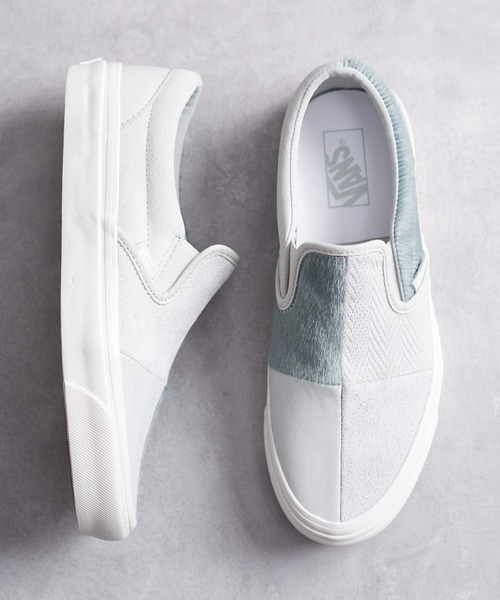 And A(アンドエー)の「VANS ヴァンズ / CLASSIC SLIP-ON 98 DX PW クラシックスリッポン レザー配色切り替えハラコ ローカットスニーカー / VN0A5KREB0P(スリッポン・レディース・ライトグレー・23.5cm/24.5cm/24cm/23cm)」の8枚目の写真