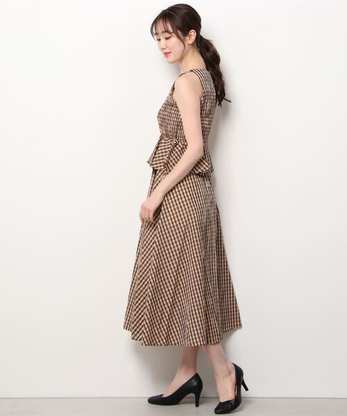 MECRE（メクル）の「シャーリングチェックワンピース（ワンピース・レディース・イエロー/ブルー・S/M）」の3枚目の写真