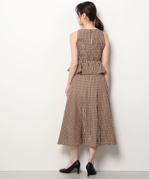 MECRE（メクル）の「シャーリングチェックワンピース（ワンピース・レディース・イエロー/ブルー・S/M）」の4枚目の写真