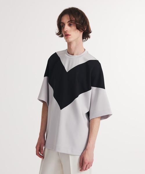 UNITED TOKYO（ユナイテッドトウキョウ）の「VカッティングTシャツ（Tシャツ/カットソー・メンズ・ライトグレー/ブラック/ミント・1/2/3）」の8枚目の写真