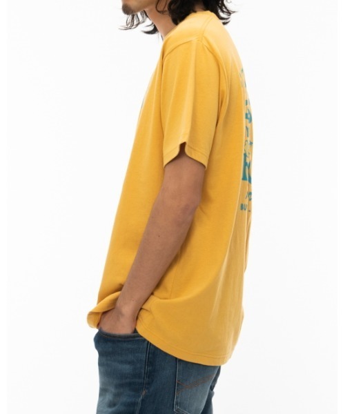 RVCA(ルーカ)の「RVCA メンズ RVCA RECORDS Tシャツ【2022年夏モデル】/ルーカ半袖バックプリントTシャツ(Tシャツ/カットソー・メンズ・ホワイト/ブラック/ゴールド・SMALL/MEDIUM/LARGE)」の11枚目の写真