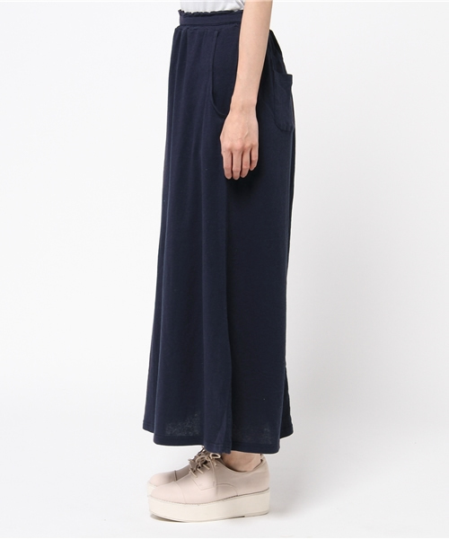 earth music&ecology（アースミュージックアンドエコロジー）の「カットソーマキシスカート（スカート・レディース・オートミール/LT.Gray/ネイビー・FREE）」の5枚目の写真