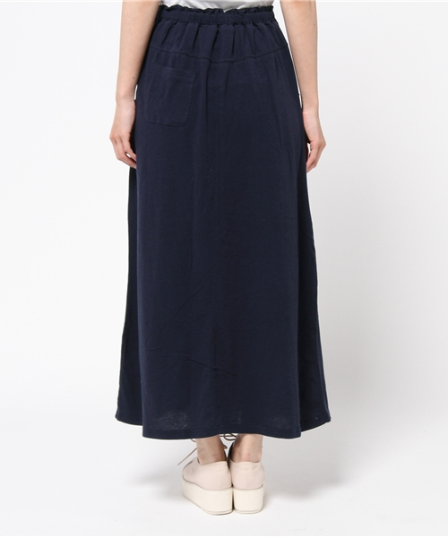 earth music&ecology（アースミュージックアンドエコロジー）の「カットソーマキシスカート（スカート・レディース・オートミール/LT.Gray/ネイビー・FREE）」の6枚目の写真