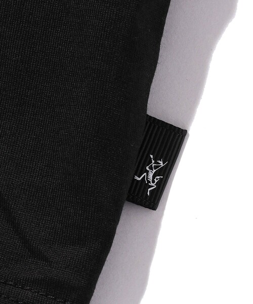 ARC'TERYX（アークテリクス）の「ARC’TERYX/アークテリクス SPLIT S/S T-SHIRT/スプリット Tシャツ（Tシャツ/カットソー・メンズ・ブラック/ブラウン/ホワイト/インディゴブルー/オリーブ・MEDIUM/LARGE/X-LARGE/3/XX-LARGE/#18）」の12枚目の写真