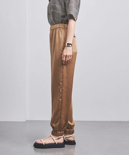 UNITED ARROWS(ユナイテッドアローズ)の「P STN ジョガーパンツ(その他パンツ・レディース・ベージュ/ダークグレー・38/36)」の4枚目の写真