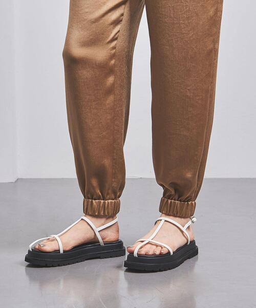 UNITED ARROWS(ユナイテッドアローズ)の「P STN ジョガーパンツ(その他パンツ・レディース・ベージュ/ダークグレー・38/36)」の10枚目の写真