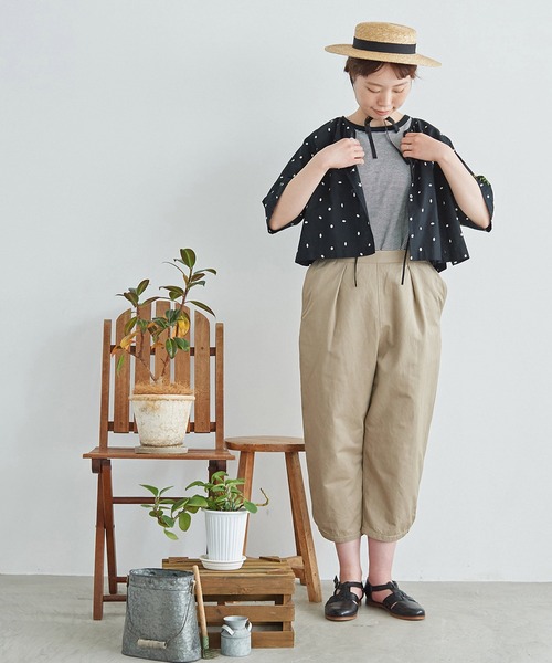 chambre de charme（シャンブルドゥシャーム）の「●石ころドットとお花刺繍 ブラウス（シャツ/ブラウス・レディース・ブラック・FREE）」の11枚目の写真