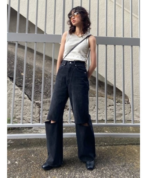 SLY(スライ)の「STRAIGHT CUTOUT DENIM PT-E デニム パンツ(デニムパンツ・レディース・ブラック・2/1/0)」の13枚目の写真