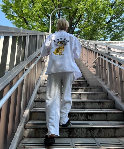 LEGENDA（レジェンダ）の「レジェンダ 伝説東京 メタルチェーンシャツ / LEGENDA 伝説東京 Metal Chain Shirt（シャツ/ブラウス・メンズ・ホワイト/ブラック・FREE）」の3枚目の写真