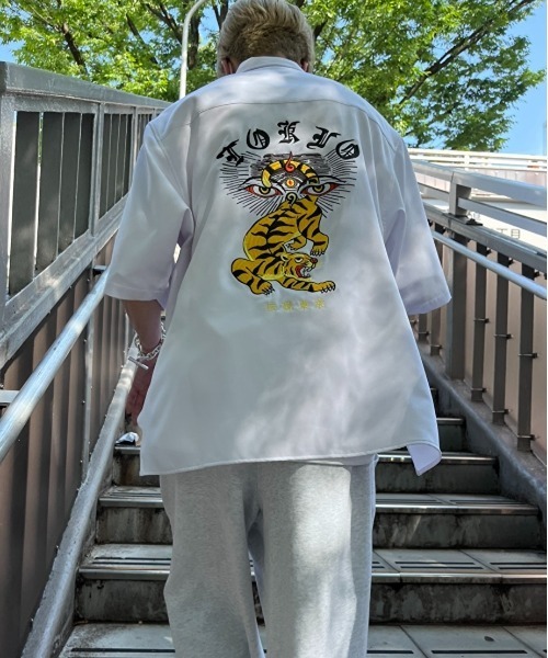 LEGENDA（レジェンダ）の「レジェンダ 伝説東京 メタルチェーンシャツ / LEGENDA 伝説東京 Metal Chain Shirt（シャツ/ブラウス・メンズ・ホワイト/ブラック・FREE）」の14枚目の写真