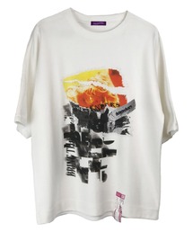ONE PANEL TEE