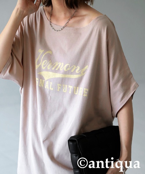 antiqua(アンティカ)の「『迷わずイロチ買い。』カレッジロゴデザインドルマンT(Tシャツ/カットソー・レディース・ホワイト系その他/ブラック系その他/ブラウン系その他/グリーン系その他/ブルー系その他/パープル系その他/ピンク系その他/グリーン系その他2/グリーン系その他3/ピンク系その他2・FREE)」の9枚目の写真