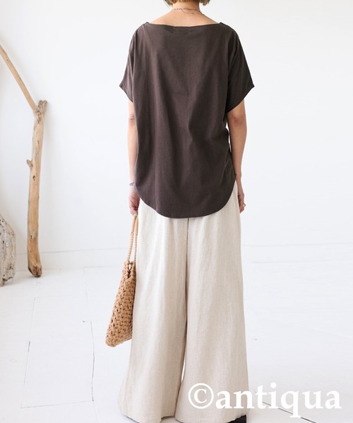 antiqua(アンティカ)の「『迷わずイロチ買い。』カレッジロゴデザインドルマンT(Tシャツ/カットソー・レディース・ホワイト系その他/ブラック系その他/ブラウン系その他/グリーン系その他/ブルー系その他/パープル系その他/ピンク系その他/グリーン系その他2/グリーン系その他3/ピンク系その他2・FREE)」の22枚目の写真