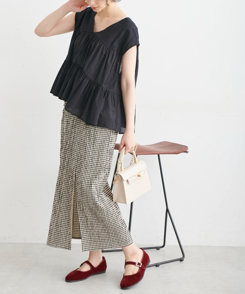 FREE'S MART（フリーズマート）の「◆Vネックティアードフレンチスリーブブラウス（シャツ/ブラウス・レディース・ブラック/ベージュ/パープル・FREE）」の4枚目の写真