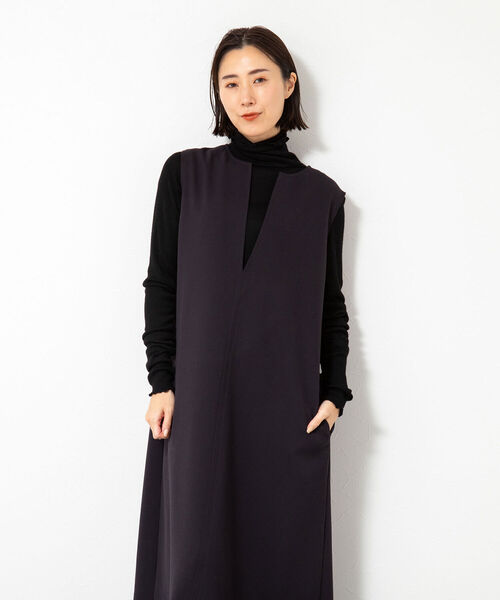 NOLLEY’S(ノーリーズ)の「◇【WEB限定カラーあり】ジャンパーワンピース(ワンピース・レディース・ベージュ/ネイビー/ブラック/グレイッシュブルー・FREE)」の9枚目の写真