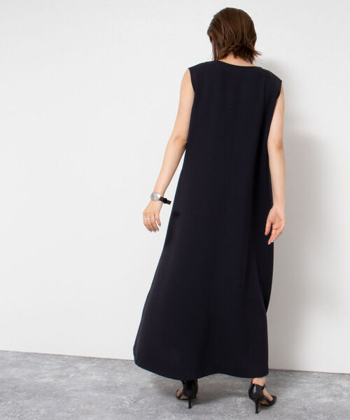 NOLLEY’S(ノーリーズ)の「◇【WEB限定カラーあり】ジャンパーワンピース(ワンピース・レディース・ベージュ/ネイビー/ブラック/グレイッシュブルー・FREE)」の21枚目の写真