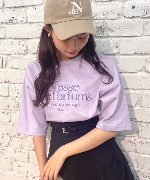 one after another NICE CLAUP（ワンアフターアナザーナイスクラップ）の「BigサイズTee（Tシャツ/カットソー・レディース・ホワイト/ブラック/パープル/ホワイト系その他・FREE）」の4枚目の写真