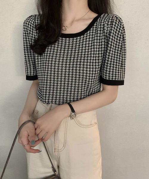 Dita Muaj.(ディータムアージュ)の「パフスリーブクルーネックトップス(Tシャツ/カットソー・レディース・ブラック/ブルー/グリーン・FREE)」の6枚目の写真