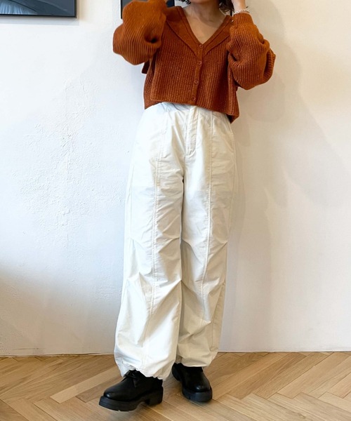 archives(アルシーヴ)の「パラシュートパンツ(カーゴパンツ・レディース・ブラック/カーキ/アイボリー/グリーン・MEDIUM)」の16枚目の写真