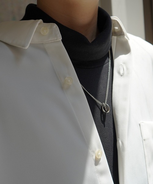 Confirm（コンファーム）の「トップ付き モチーフ チャーム シルバーチェーンネックレス【Confirm】（ネックレス・メンズ・E/A/I/B/J/D/L/G/F/C/K/H/M/N/O/Q/P/R・FREE）」の2枚目の写真