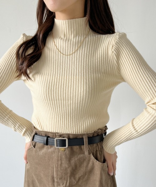 CLEA（クレア）の「モックネックカラーリブトップス（ニット/セーター・レディース・ダークグリーン/アイボリー/ブラック/マスタード/ホワイト/テラコッタ・FREE）」の15枚目の写真