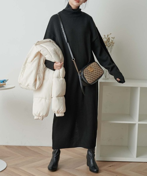 WEGO（ウィゴー）の「WEGO/【WEB限定】バックスリットタートルニットワンピース（ワンピース・レディース・ブラック/ダークグリーン/アイボリー・FREE）」の12枚目の写真