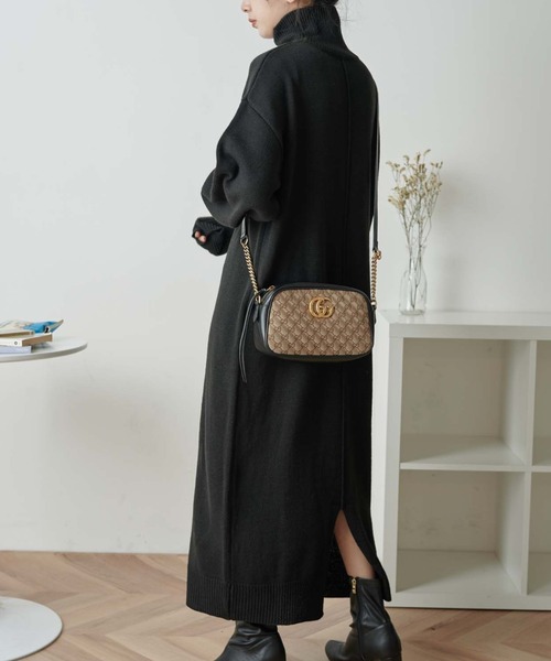 WEGO（ウィゴー）の「WEGO/【WEB限定】バックスリットタートルニットワンピース（ワンピース・レディース・ブラック/ダークグリーン/アイボリー・FREE）」の10枚目の写真