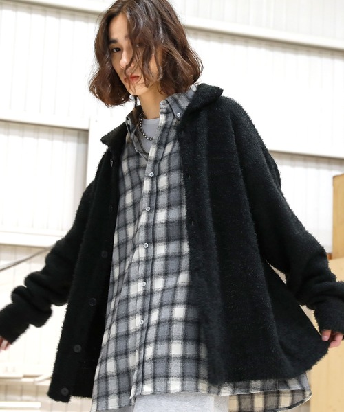 MSG（エムエスジー）の「モヘアライクフェザーヤーンポロニットカーディガン（カーディガン/ボレロ・メンズ・ダークグリーン/ブラック/パープル/チャコール/モカ・L/S/M）」の10枚目の写真