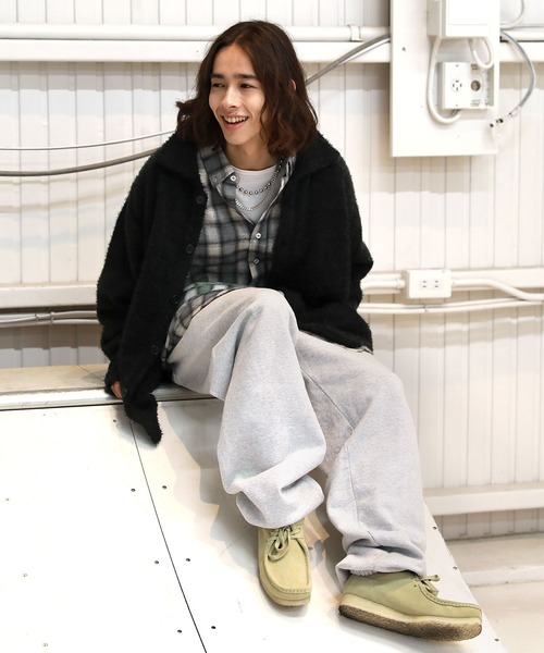 MSG（エムエスジー）の「モヘアライクフェザーヤーンポロニットカーディガン（カーディガン/ボレロ・メンズ・ダークグリーン/ブラック/パープル/チャコール/モカ・L/S/M）」の12枚目の写真