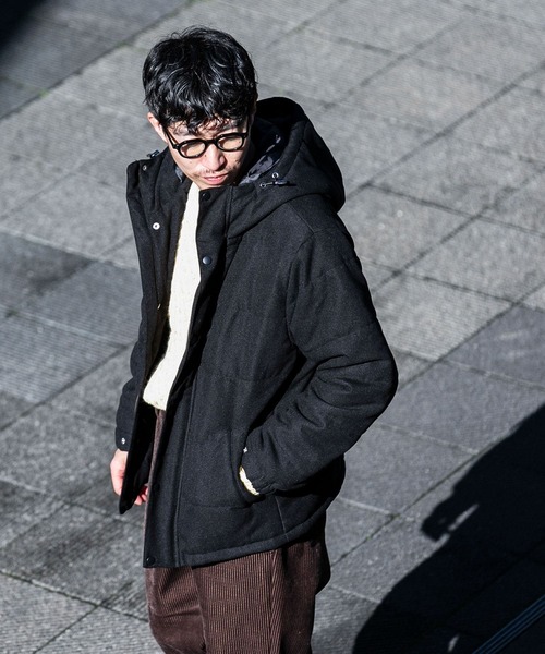 ITEMS URBANRESEARCH（アイテムズ アーバンリサーチ）の「中綿キルティング フーディージャケット（ダウンジャケット/コート・メンズ・ブラック/チャコールグレー/ブラウン/ネイビー・MEDIUM/LARGE）」の8枚目の写真