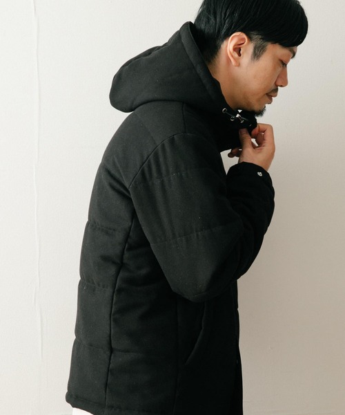ITEMS URBANRESEARCH（アイテムズ アーバンリサーチ）の「中綿キルティング フーディージャケット（ダウンジャケット/コート・メンズ・ブラック/チャコールグレー/ブラウン/ネイビー・MEDIUM/LARGE）」の11枚目の写真