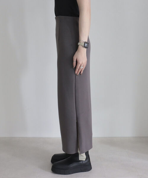 fredy emue（フレディエミュ）の「ウエストラメポンチタイトスカート（スカート・レディース・ブラック/モカ・38/36）」の19枚目の写真