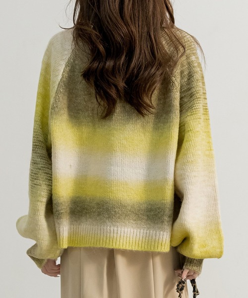 DAY CLOSET（デイ クローゼット）の「レディース バルーンスリーブグラデーションニットセーター（ニット/セーター・レディース・ブルー系その他/パープル系その他/ブラウン×イエロー・ONE SIZE）」の7枚目の写真