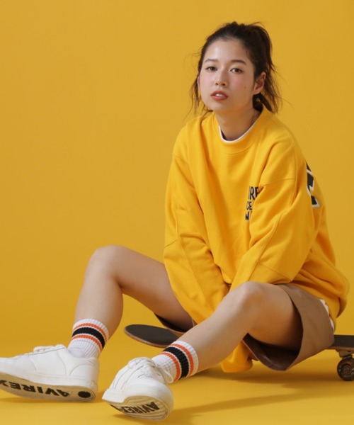 AVIREX（アヴィレックス）の「BIG LOGO CREW NECK SWEAT/ ビッグロゴクルーネックスウェット（スウェット・レディース・その他11/グレー系その他3/グリーン/イエロー・2XL/XL/M/L）」の9枚目の写真