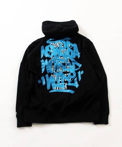 NEW ERR✖️AVIREX ブラックパーカー AVIREX パーカー 「WEB＆DEPOT限定」BLACK SCORPION SWEAT PULL