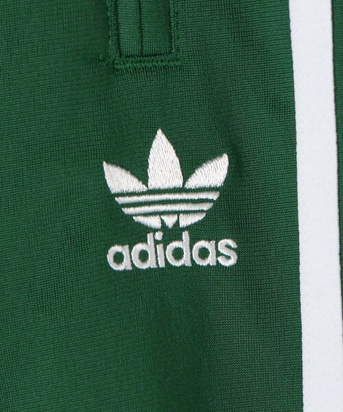 adidas トラックパンツ　緑　フリークスストア FREAK'S STORE（フリークスストア）の「adidas/アディダス