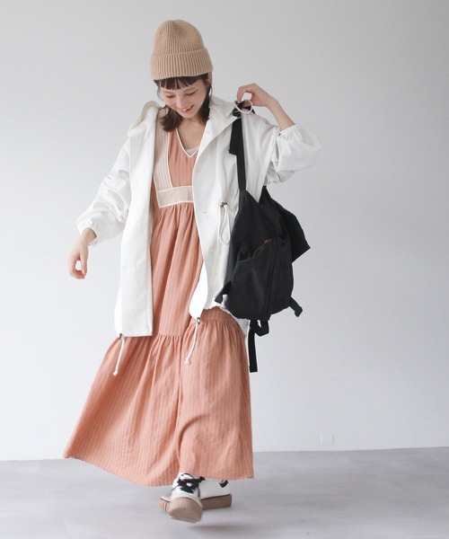 Crisp（クリスプ）の「オーバースノーパーカー（モッズコート・レディース・ブラック/ホワイト/ベージュ・FREE）」の6枚目の写真