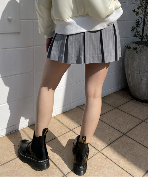 Oriens JOURNAL STANDARD（オリエンス ジャーナルスタンダード）の「ピンストライププリーツミニスカート（スカート・レディース・チャコールグレー/ブラウン・SMALL/MEDIUM）」の18枚目の写真