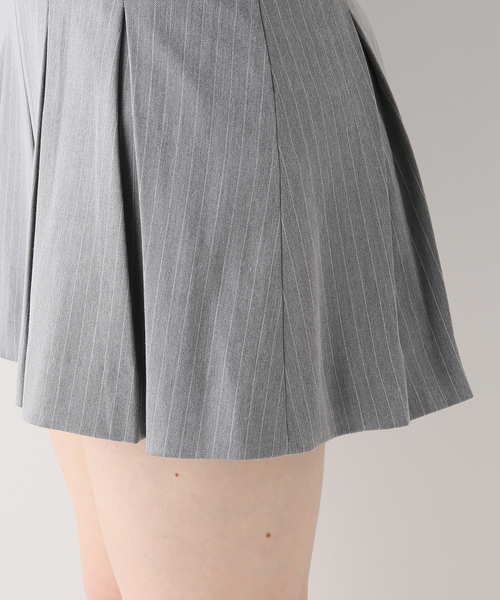 Oriens JOURNAL STANDARD（オリエンス ジャーナルスタンダード）の「ピンストライププリーツミニスカート（スカート・レディース・チャコールグレー/ブラウン・SMALL/MEDIUM）」の8枚目の写真